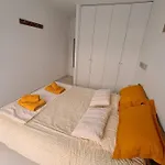 דירה Le Lodge, T2 Classe 3 Etoiles Avec Jardin, Parking, Piscine & A 2 Pas מנטון